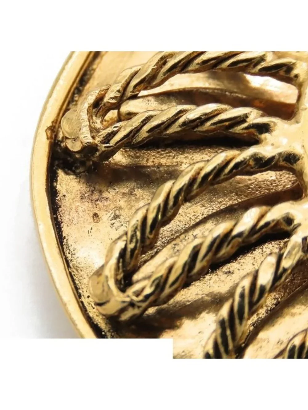 Chanel Pin Brooch Gold Metal CC Logo Sun Motif Vintage